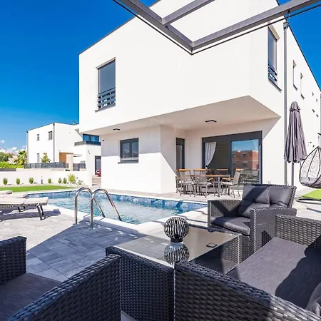 Вилла Ilma Водице